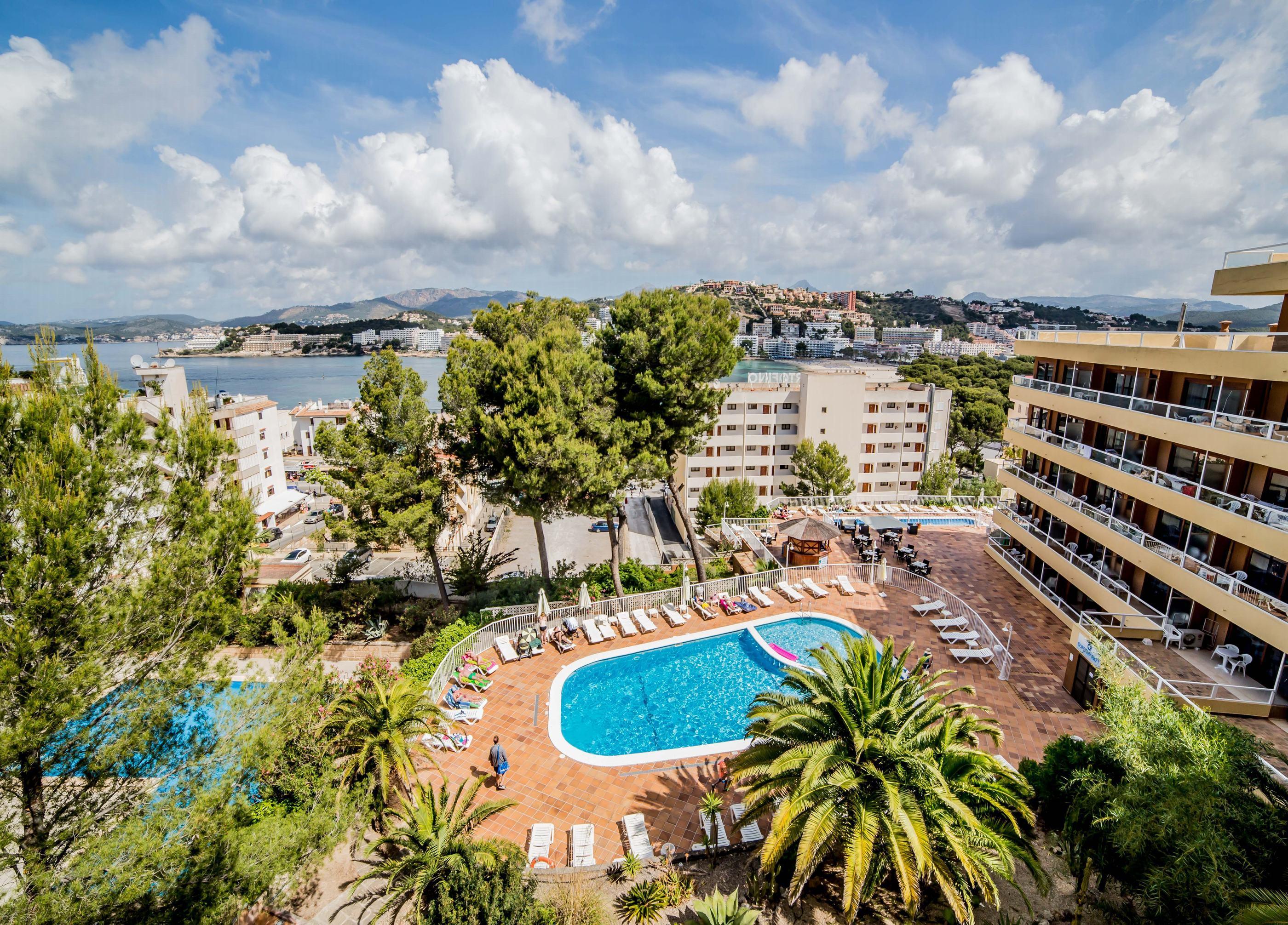 Hotel Pierre&Vacances Mallorca Portofino Santa Ponsa Esterno foto